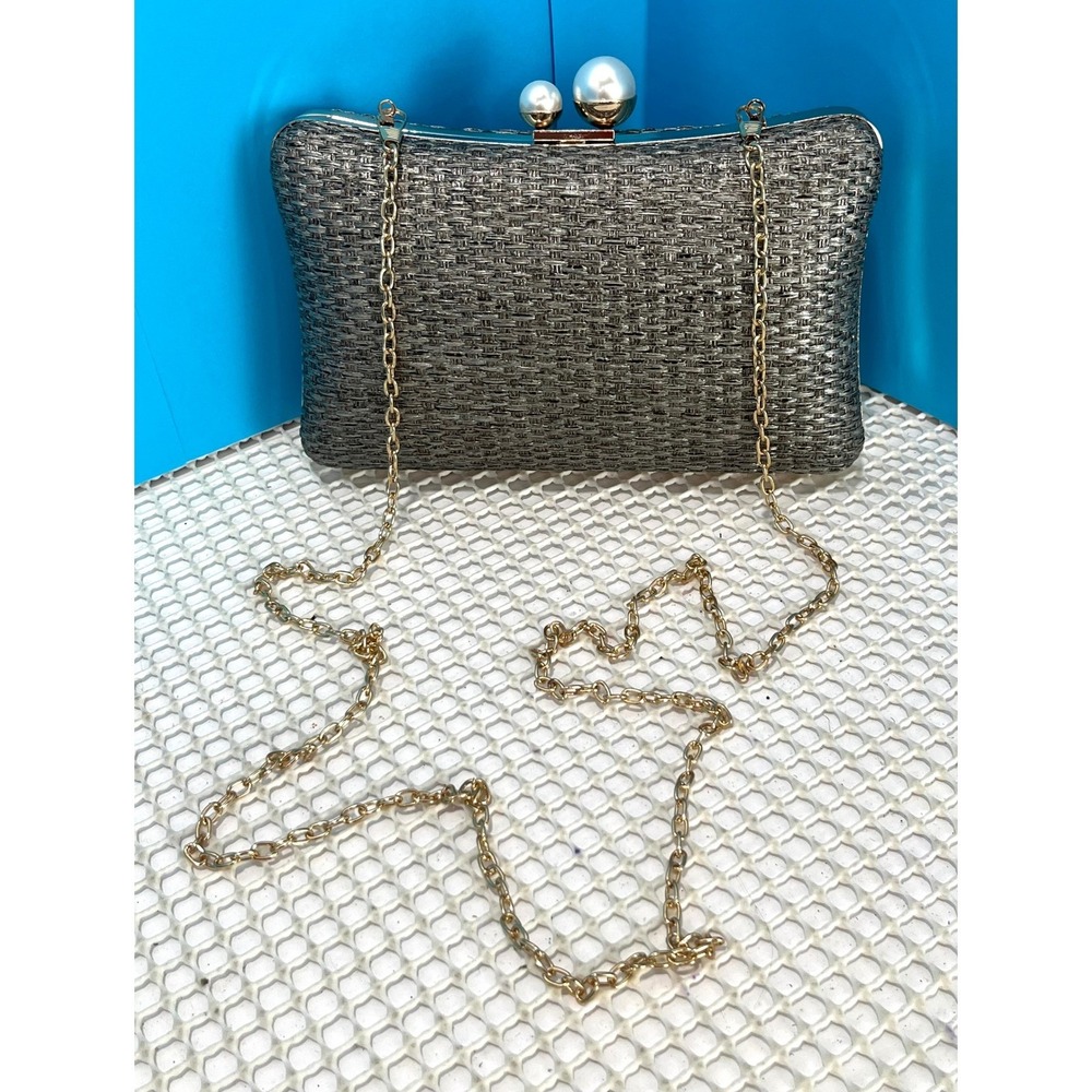 Woven Silver/Gray Evening Clutch Bag with Gold Chain Strap Pearl Clasp EUC